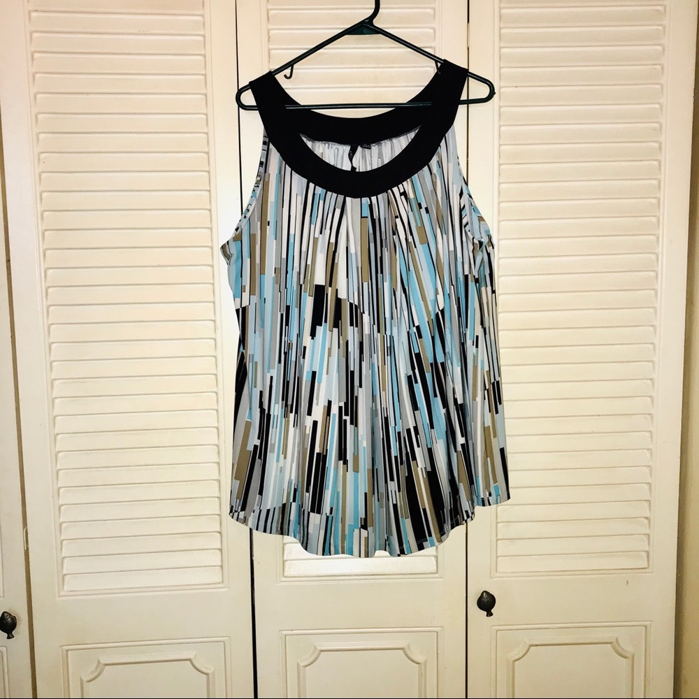 2/20 EUC Multicolor Top